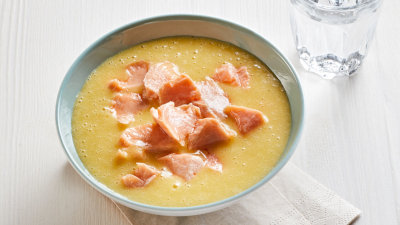 Kartoffelsuppe mit Lachs